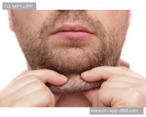 毕竟年轻亚马尔熬夜玩手机与打理发型的生活趣事分享